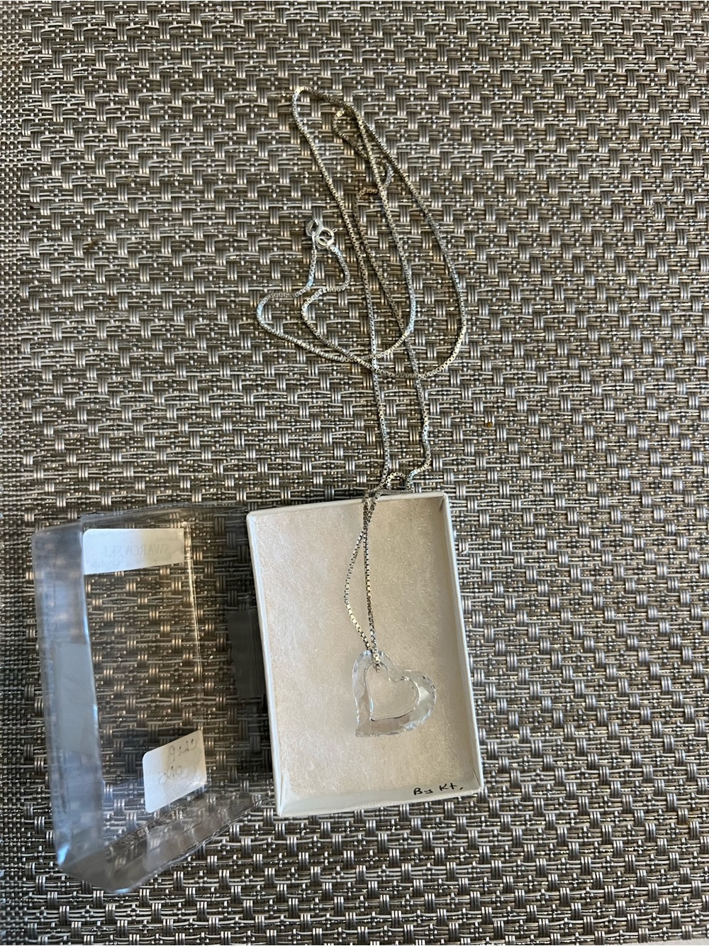 Gorgeous Crystal Clear Heart Pendant Necklace on Silver Chain